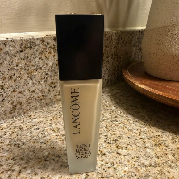 Lancôme Teint Idole Ultra Wear Liquid Foundation - 115C - Picture 8 of 10